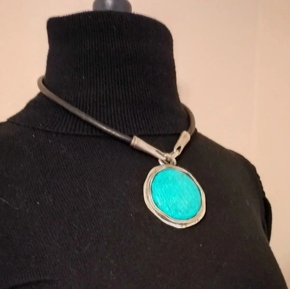 Chunky Blue Green Pendant Cable Chain Necklace - Picture 4 of 7